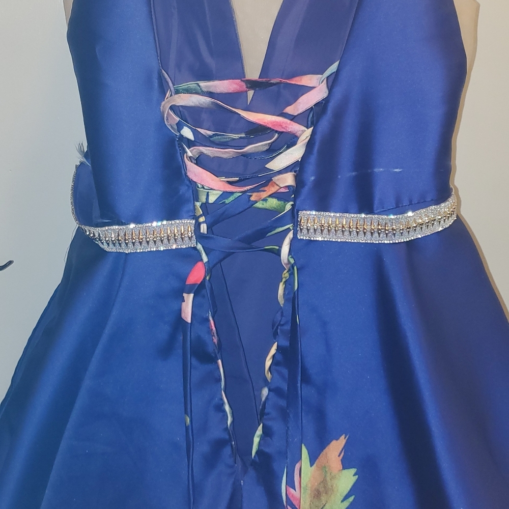 Blue, floral homecoming dress - Picture 3 of 5